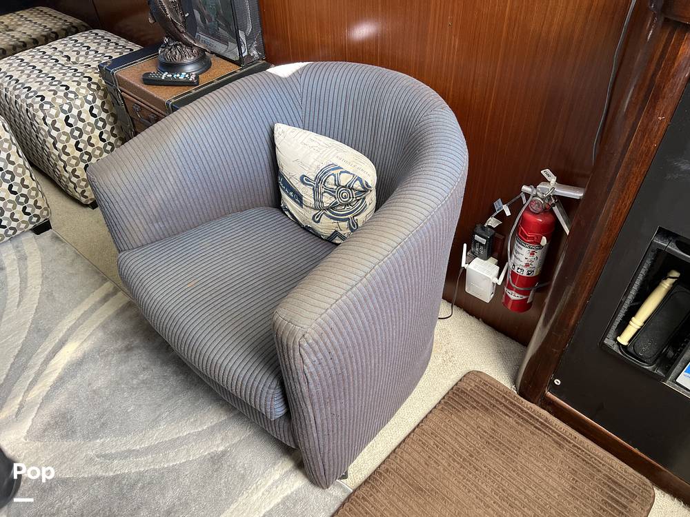 Slide: The Image of Hatteras 40 Double Cabin 1989 - 15123883