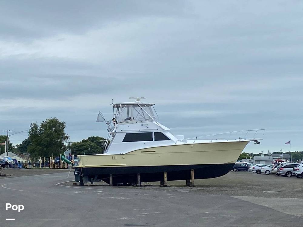 Slide: The Image of Hatteras 42 Convertable 1977 - 15201770