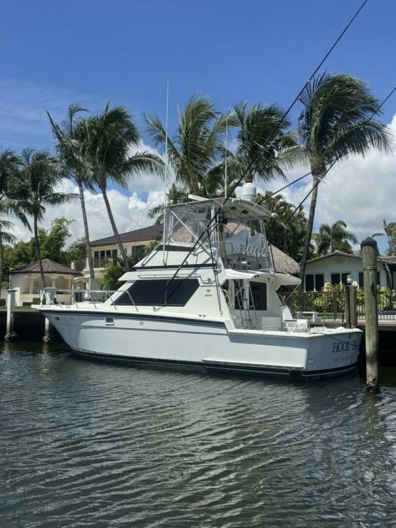 Slide: The Image of Hatteras 42 Convertible 1989 - 5500578