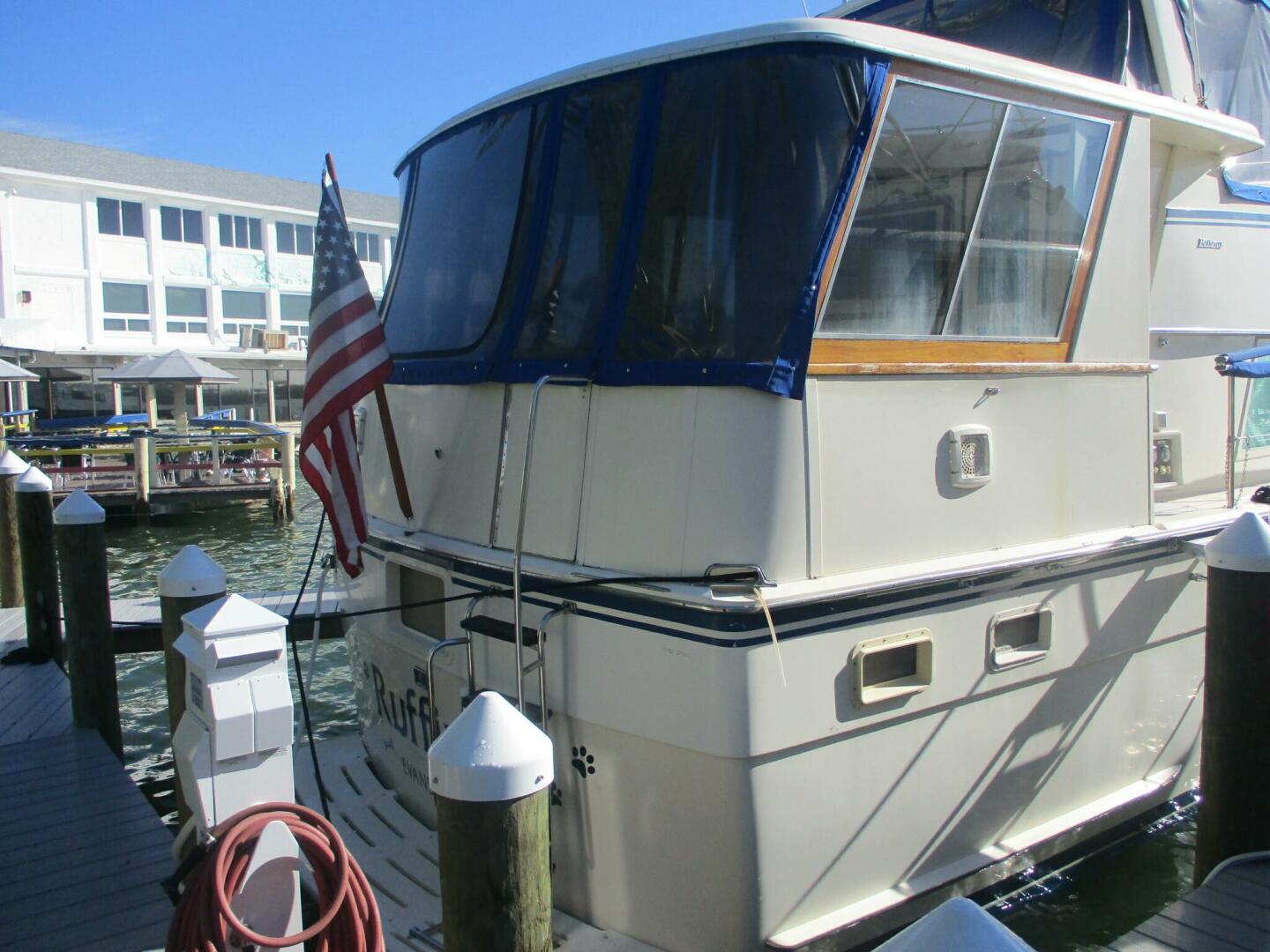 Slide: The Image of Hatteras 43 1986 - 5506285
