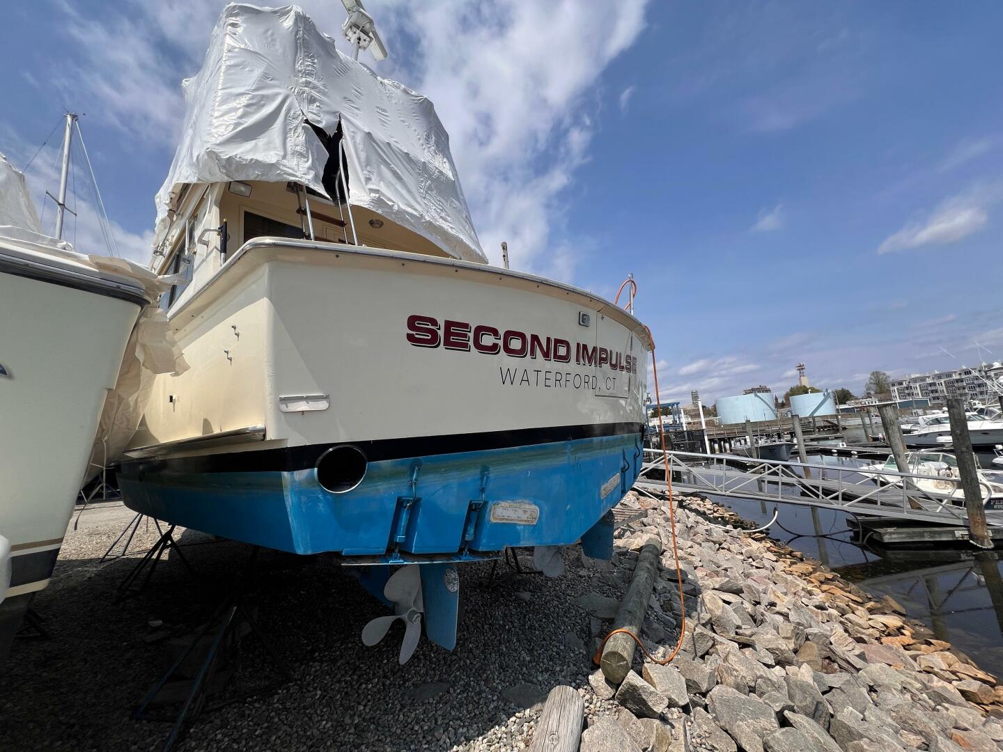 Slide: The Image of Hatteras 43 Convertible 1979 - 2
