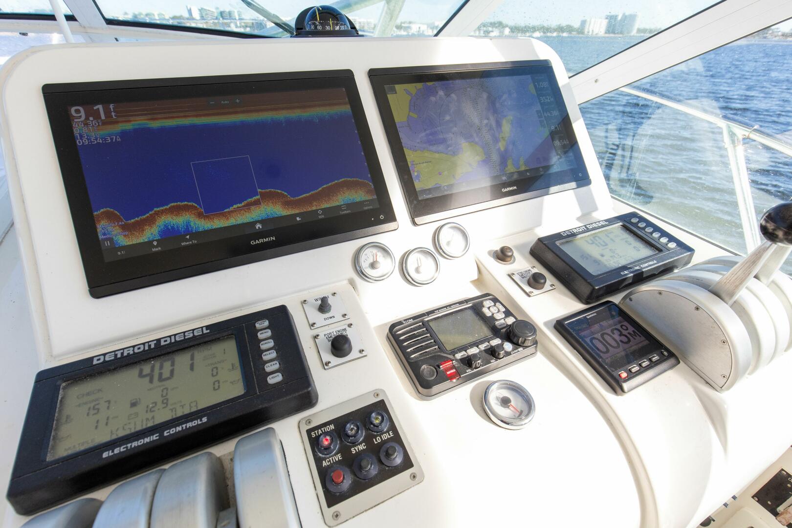 Slide: The Image of 1997 43 Hatteras Sport Express Freebird Helm (3) - 5045907