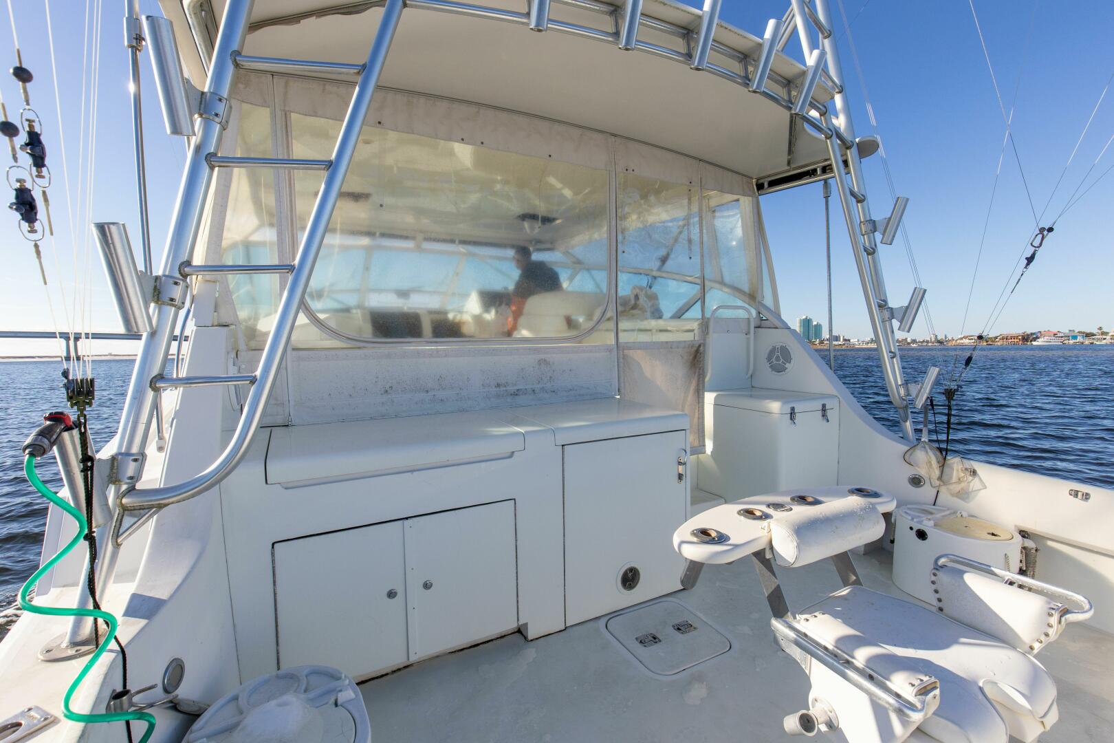 Slide: The Image of 1997 43 Hatteras Sport Express Freebird Cockpit (2) - 5045913