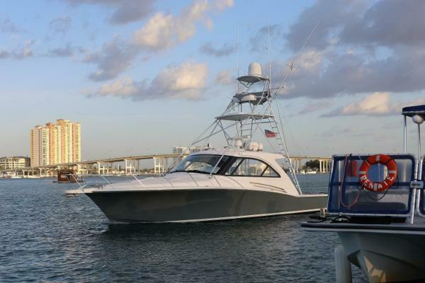 Slide: The Image of Hatteras 45 Express Sportfish 2018 - 5117051