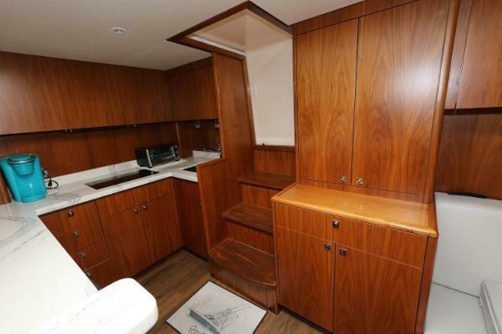Slide: The Image of Hatteras 45 Express Sportfish 2018 - 5117062