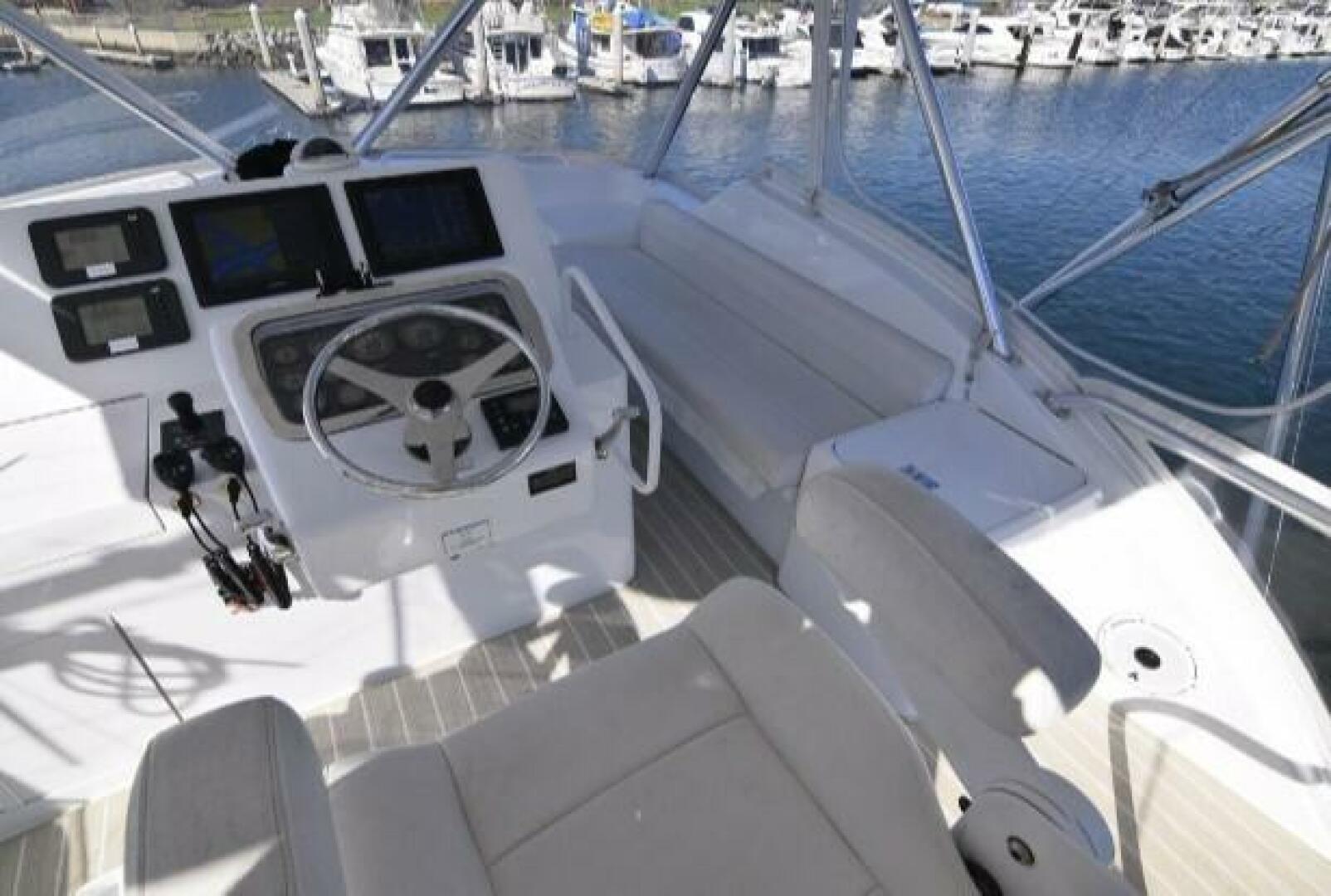 Slide: The Image of 2006 Hatteras 50 Convertible 'Burnin Daylight' - 4674052