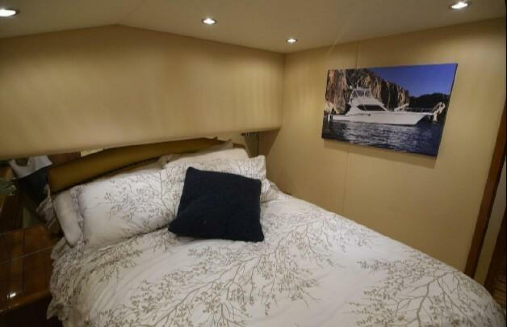 Slide: The Image of 2006 Hatteras 50 Convertible 'Burnin Daylight' - 4674067