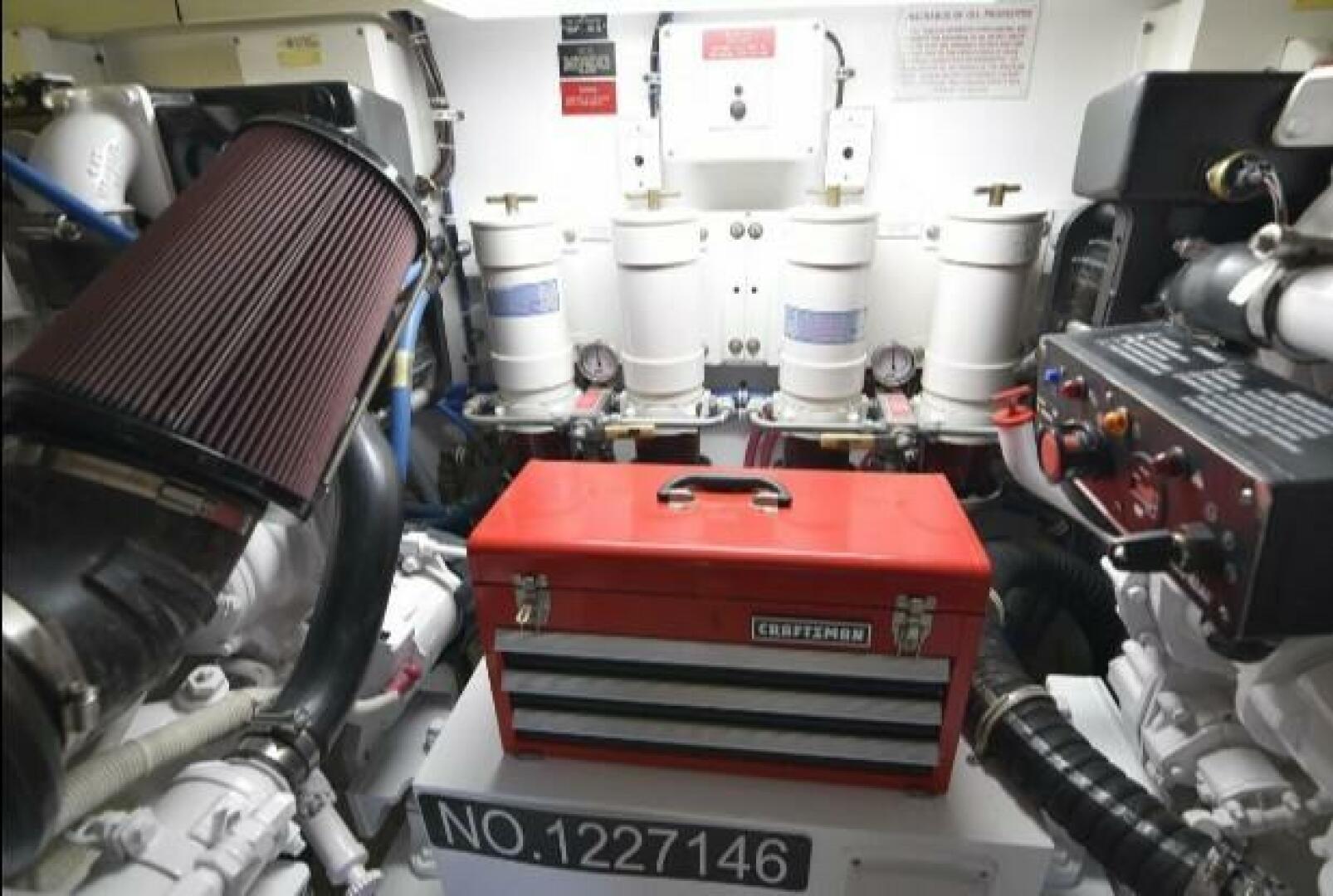Slide: The Image of 2006 Hatteras 50 Convertible 'Burnin Daylight' - 4674081