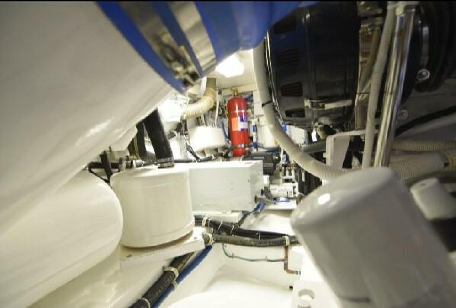 Slide: The Image of 2006 Hatteras 50 Convertible 'Burnin Daylight' - 4674088