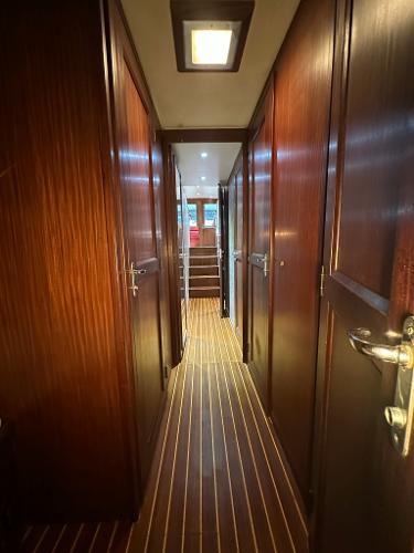 Slide: The Image of Hatteras 52 Convertible 1986 - 58
