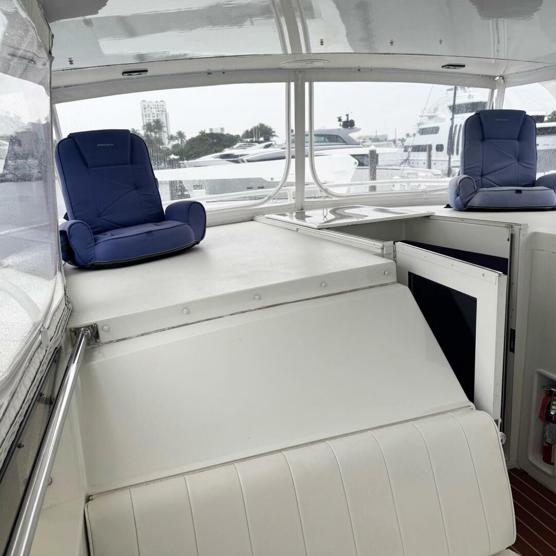 Slide: The Image of Flybridge - 4978187