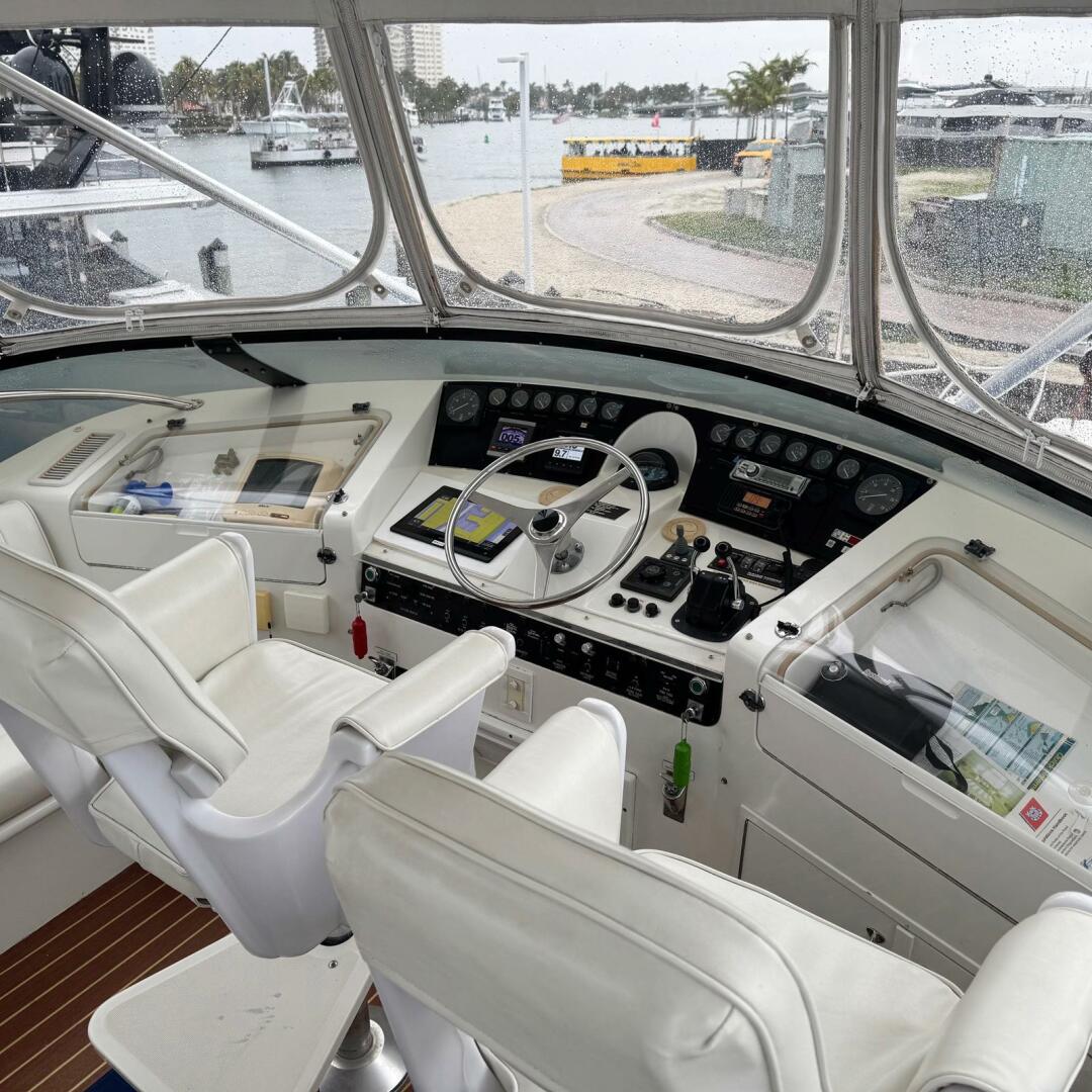 Slide: The Image of Flybridge - 4978180