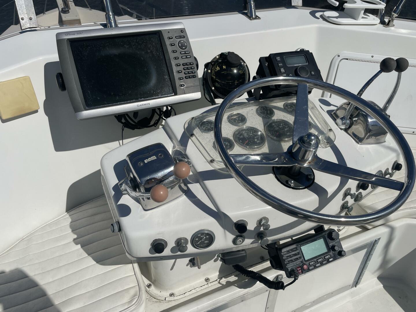 Slide: The Image of Hatteras 53MY 1972 - 5206782