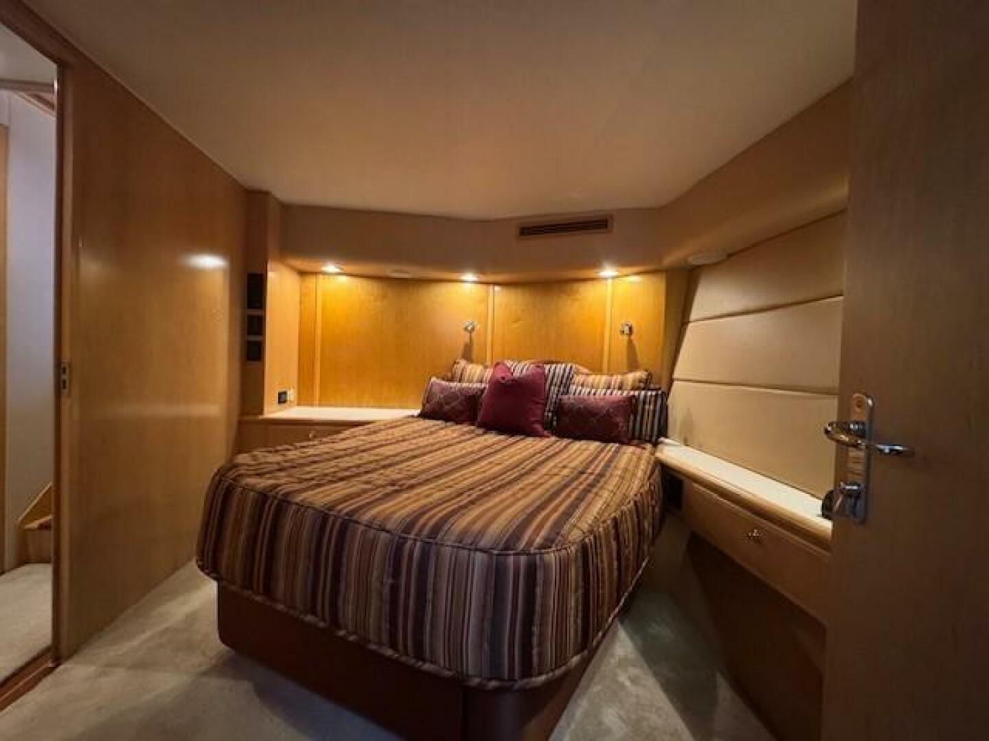 Slide: The Image of 1997 Hatteras 54 Convertible - MR GO FAST - 4860708