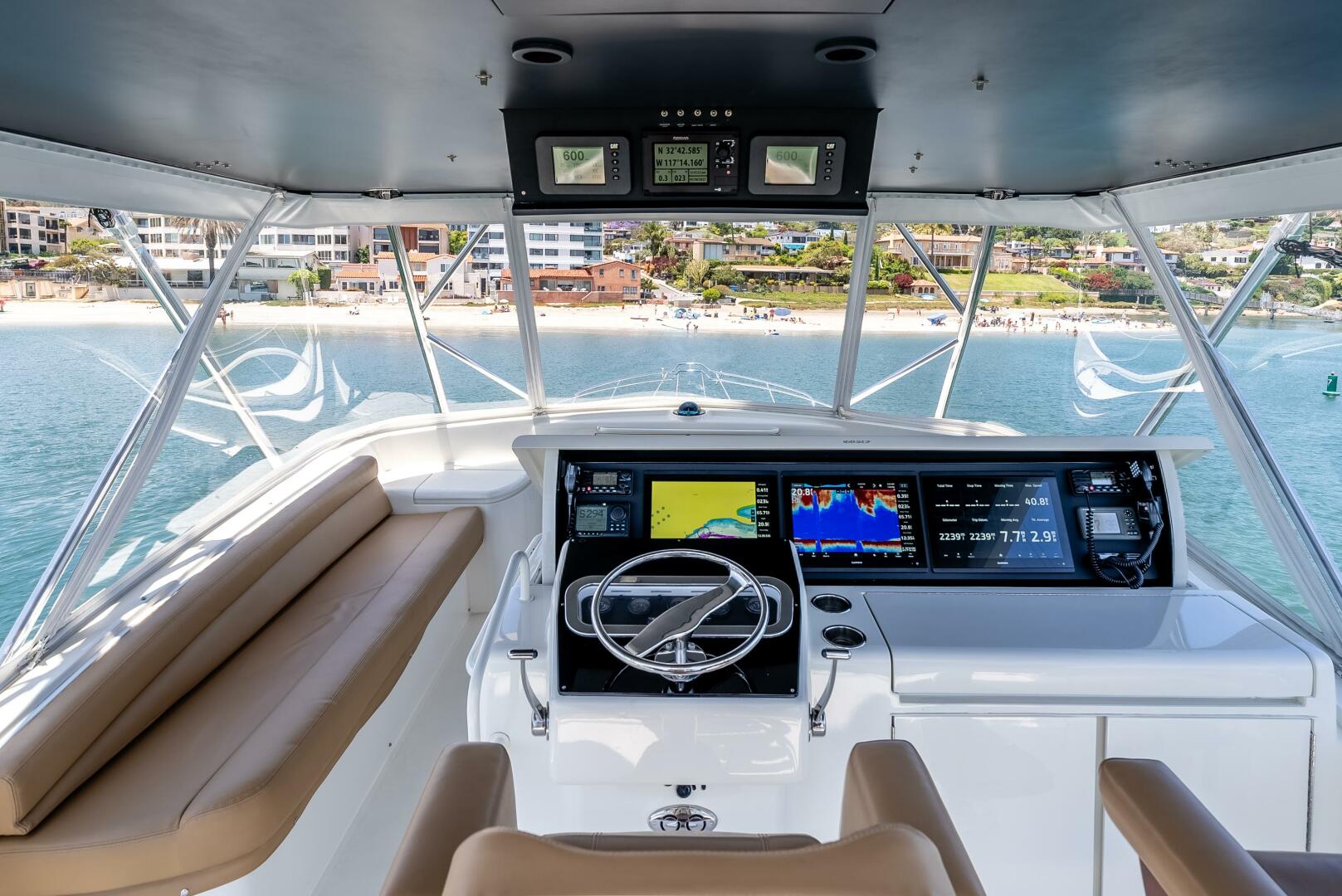 Slide: The Image of 2004 Hatteras 54 Convertible Helm - 5362594