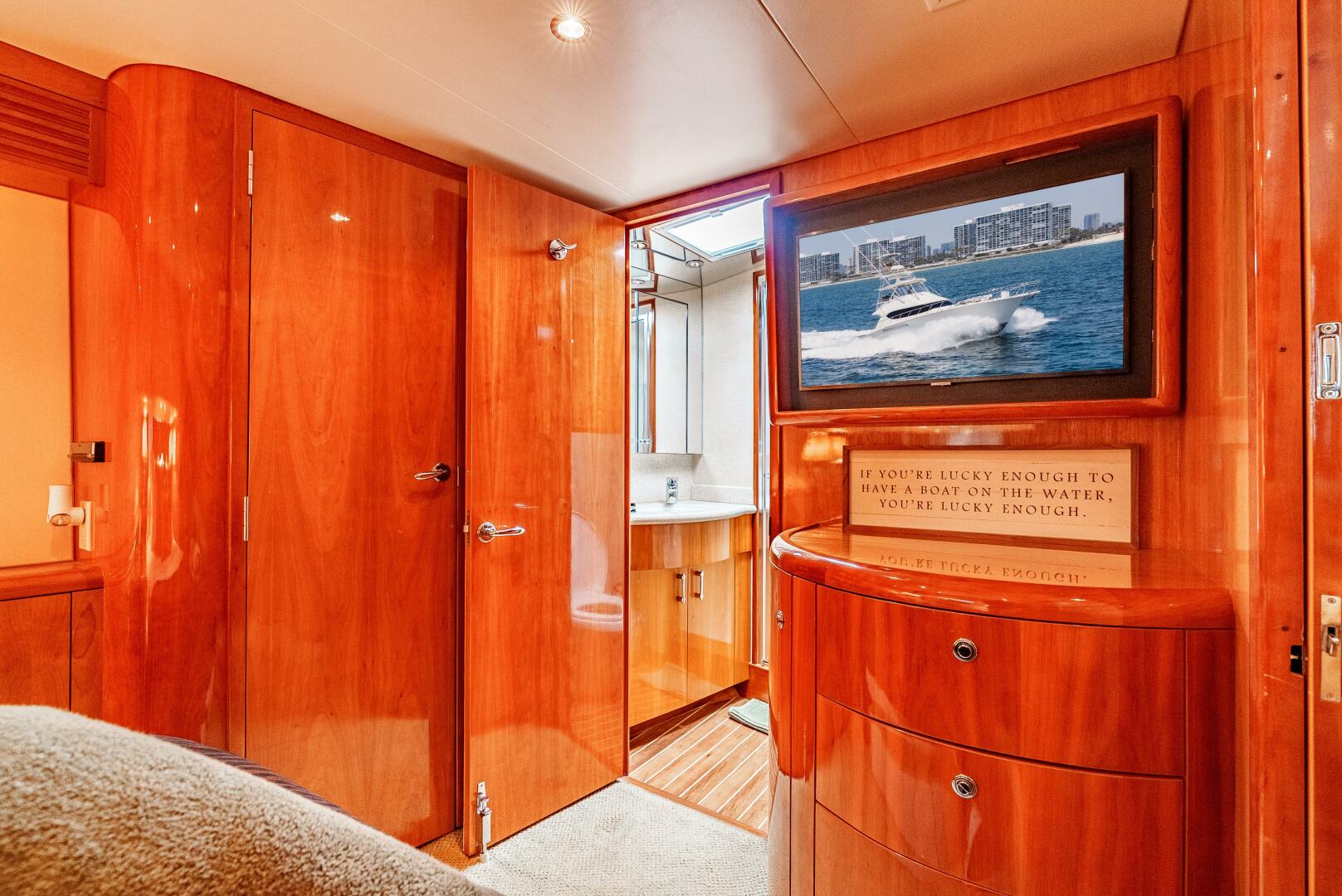 Slide: The Image of 2004 Hatteras 54 Convertible - 5362575