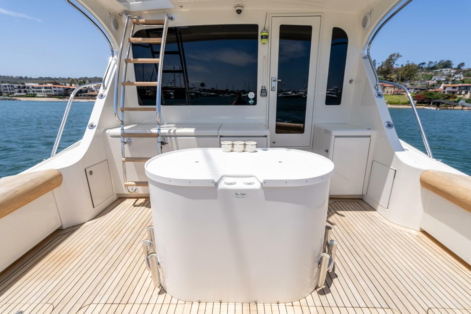 Slide: The Image of 2004 Hatteras 54 Convertible - 5362586