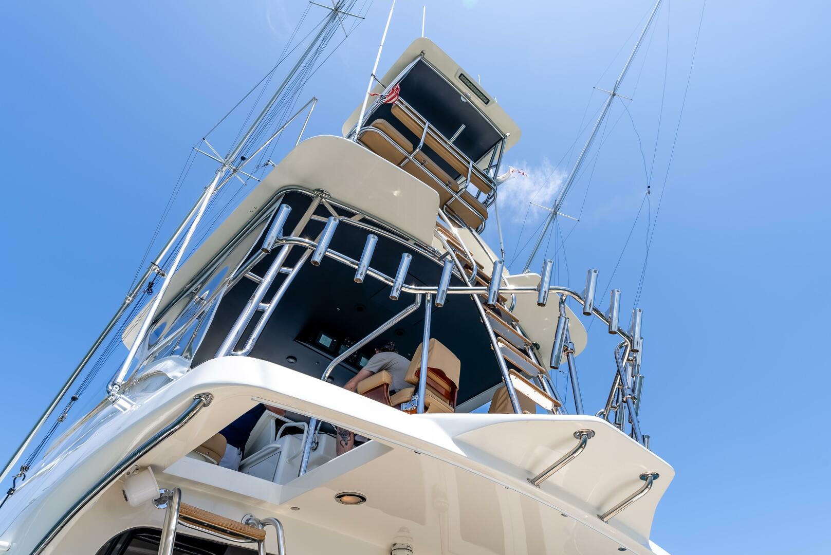 Slide: The Image of 2004 Hatteras 54 Convertible - 5362592