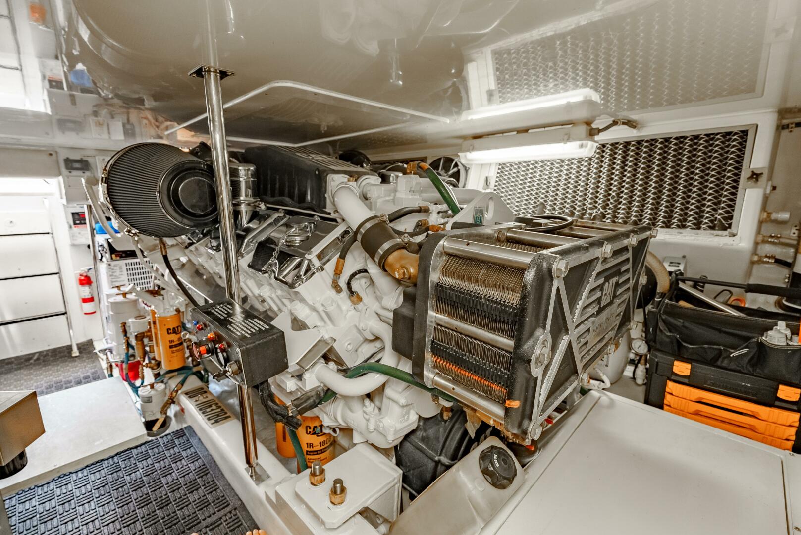 Slide: The Image of 2004 Hatteras 54 Convertible - 5362605