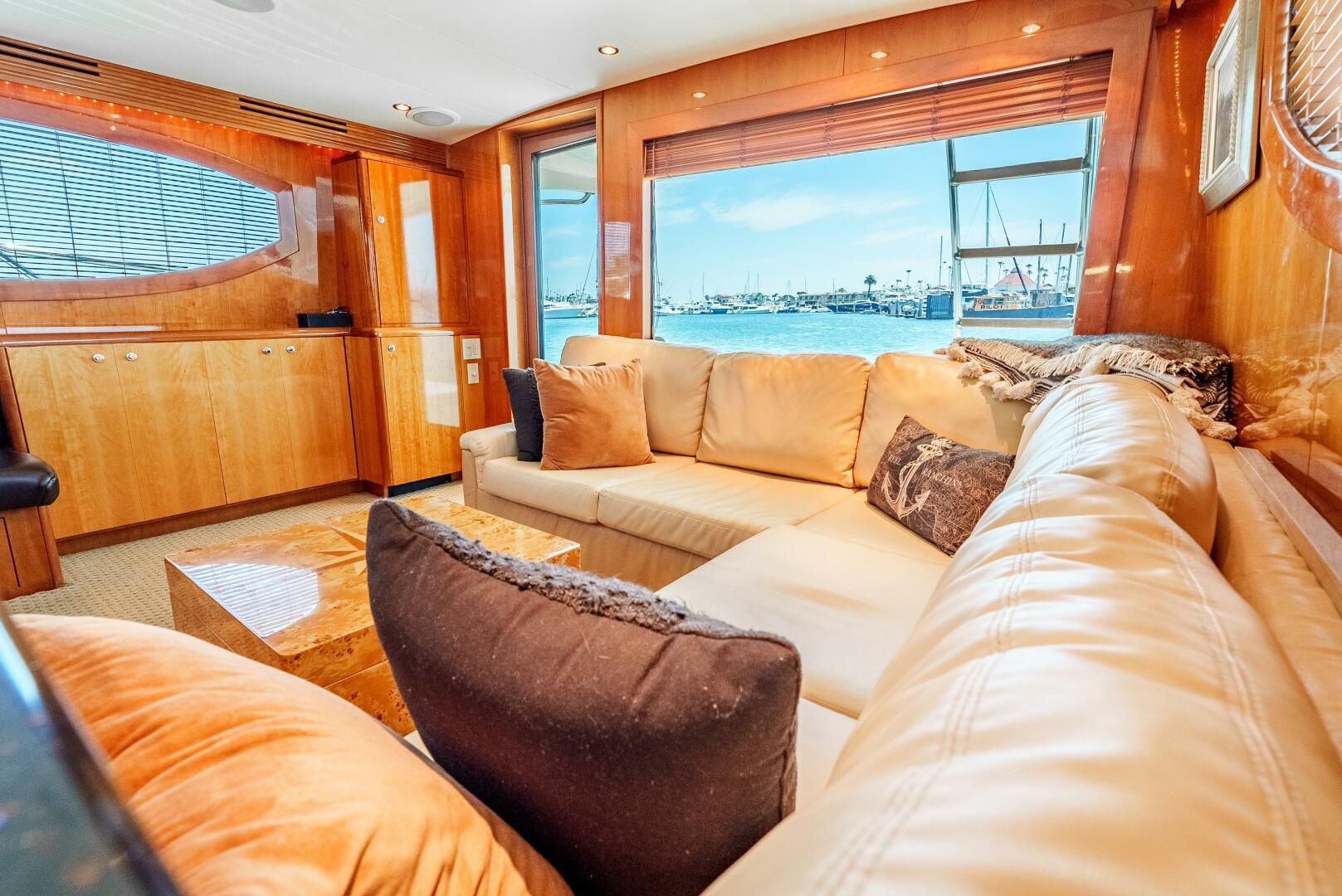 Slide: The Image of 2004 Hatteras 54 Convertible - 5362570