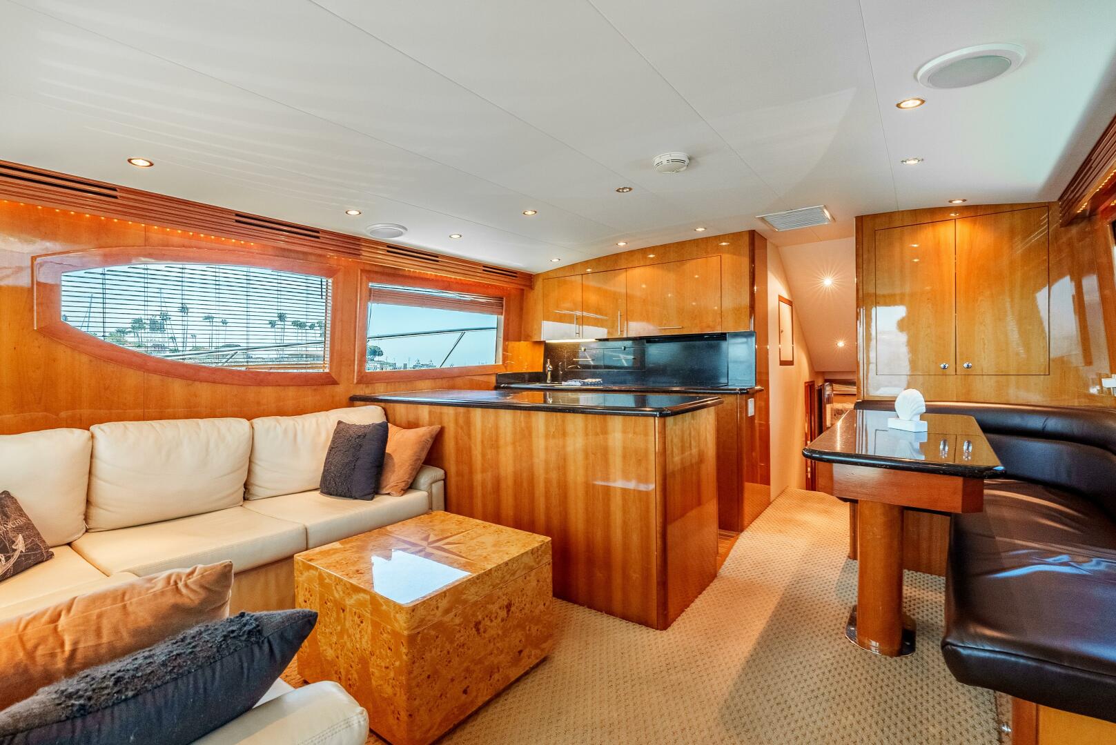 Slide: The Image of 2004 Hatteras 54 Convertible - 5362562