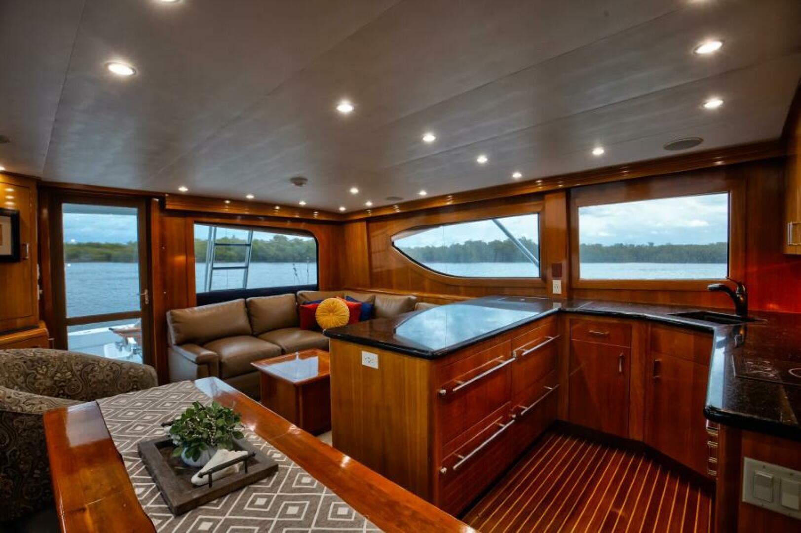 Slide: The Image of Hatteras 55 Convertible 2001 - 4801174