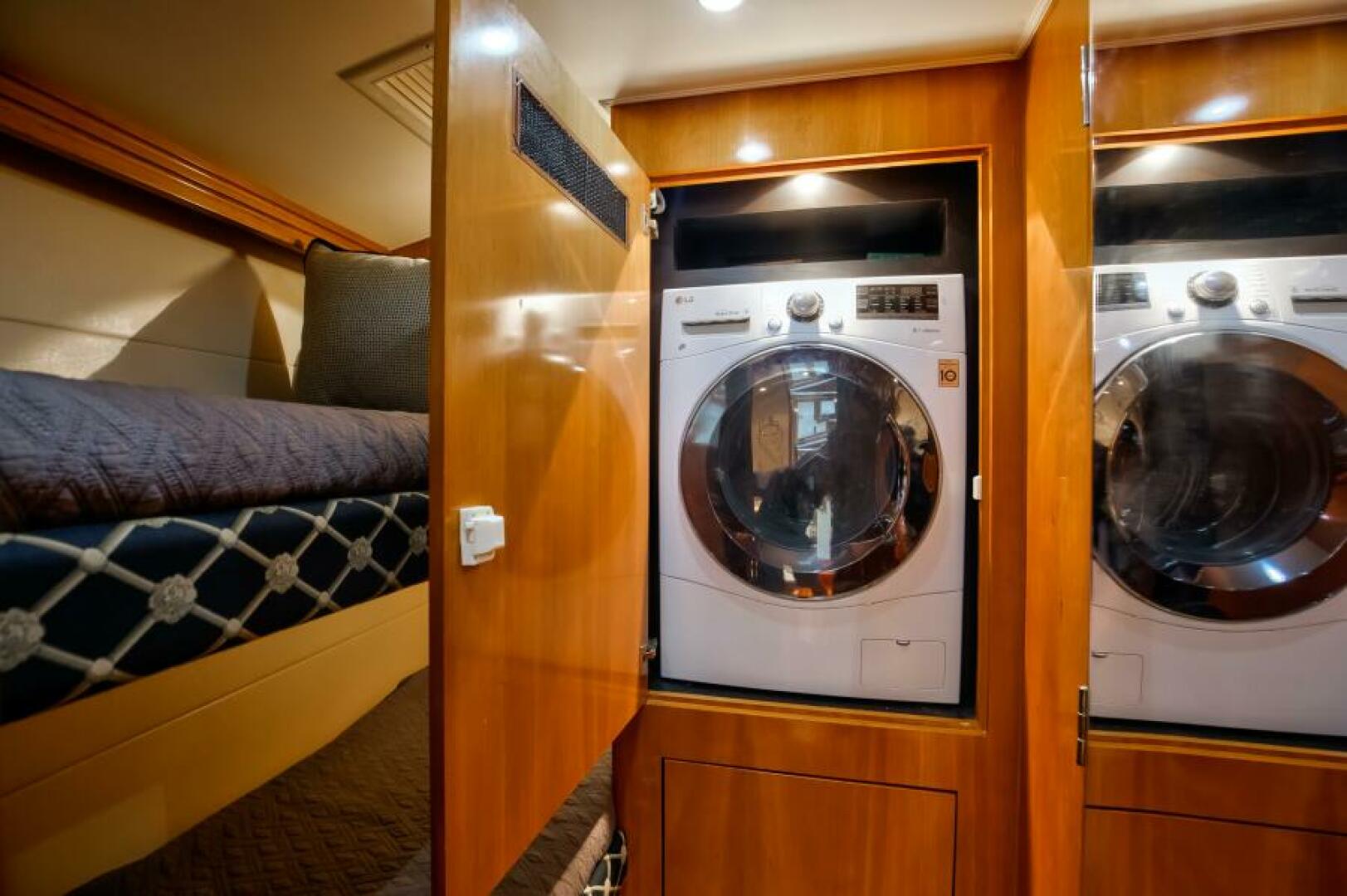 Slide: The Image of Hatteras 55 Convertible 2001 - 4801180