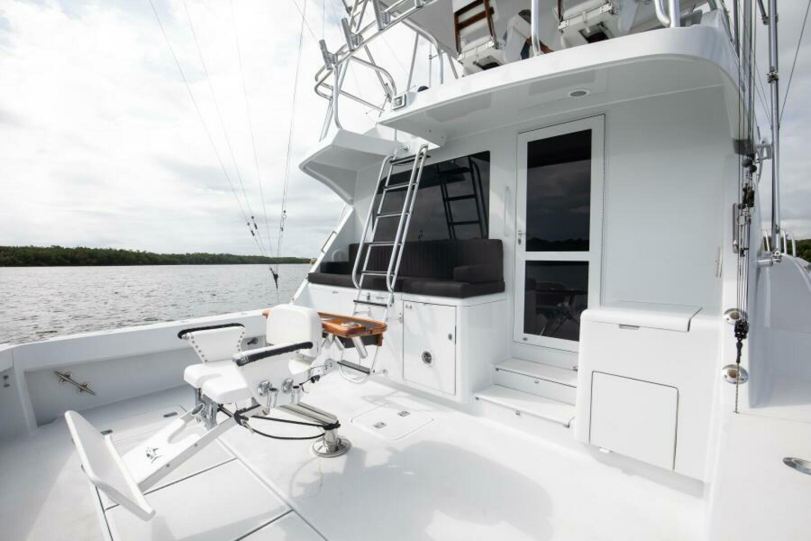 Slide: The Image of Hatteras 55 Convertible 2001 - 4801182