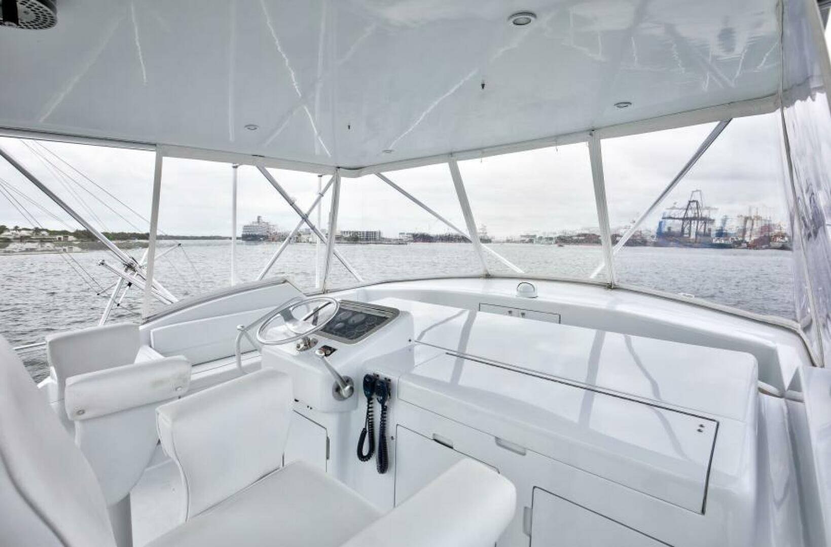 Slide: The Image of Hatteras 55 Convertible 2001 - 4801185