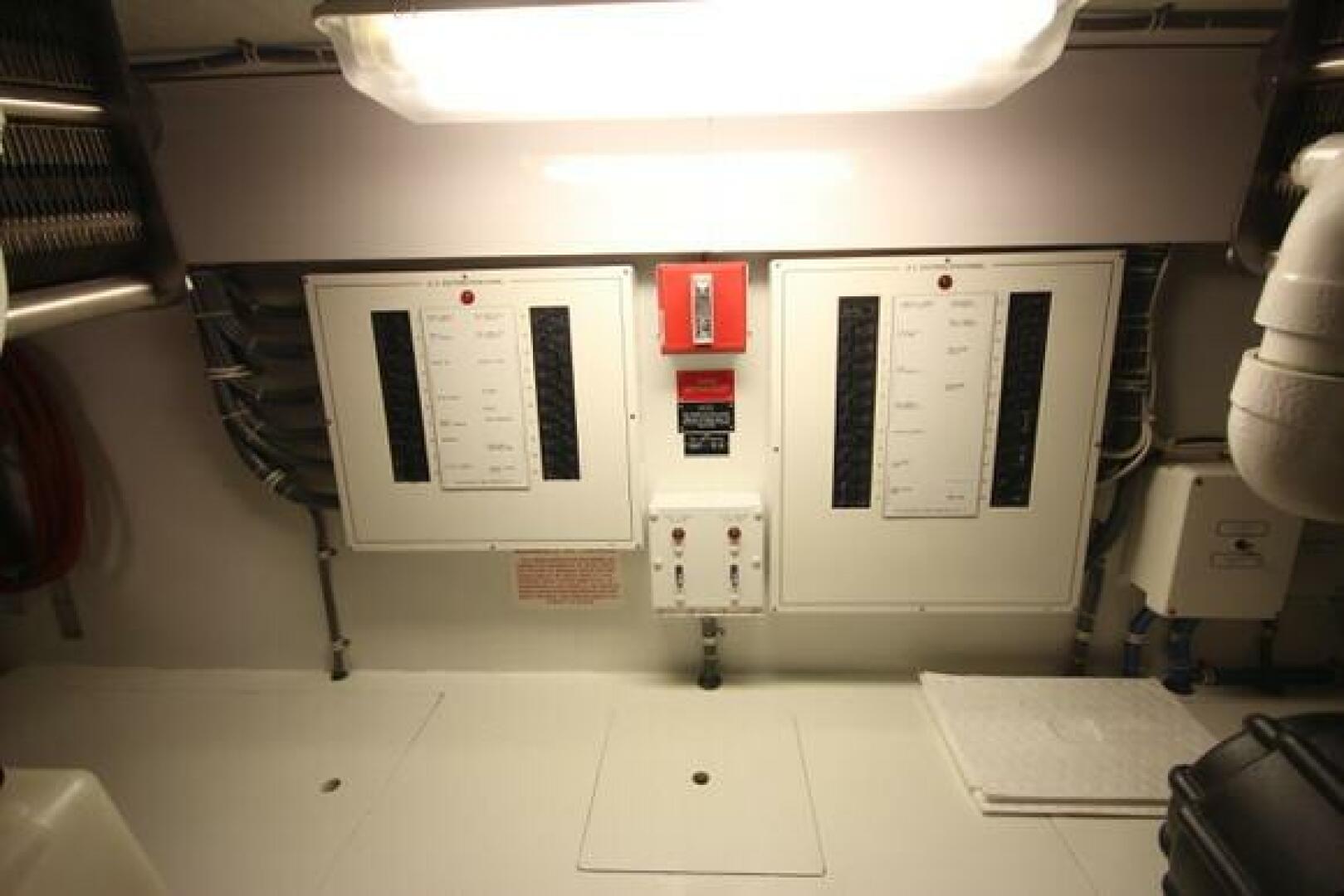 Slide: The Image of Hatteras 55 Convertible 2001 - 5123196
