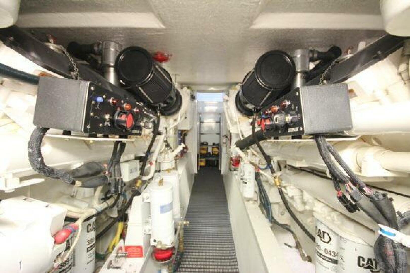 Slide: The Image of Hatteras 55 Convertible 2001 - 5123206