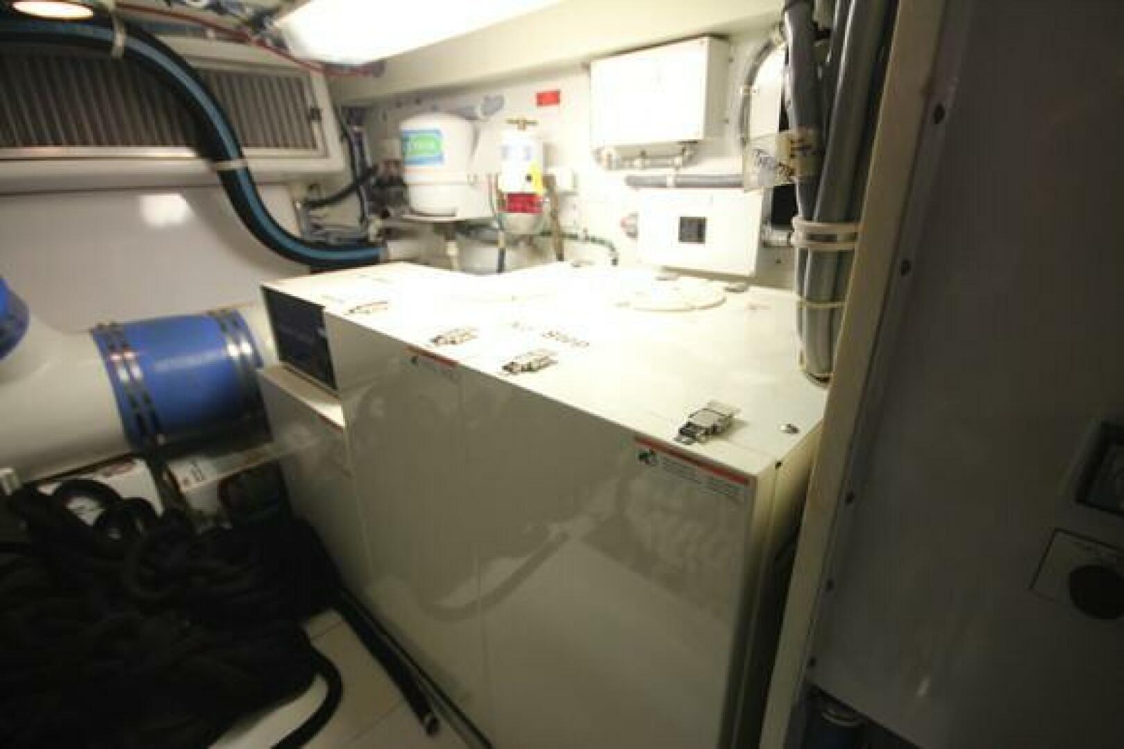 Slide: The Image of Hatteras 55 Convertible 2001 - 5123217