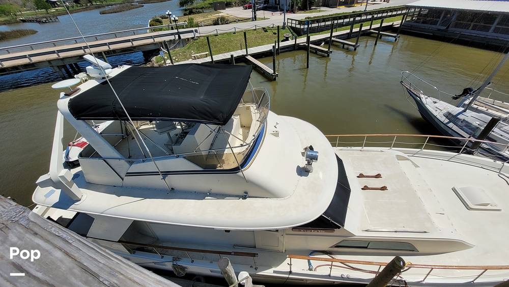 Slide: The Image of Hatteras 58 Fisherman 1979 - 10298952