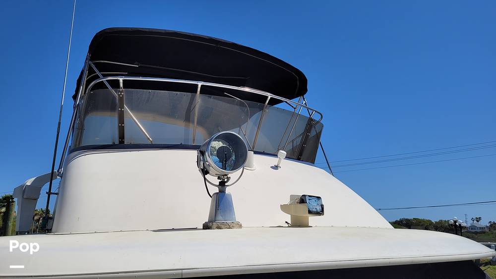 Slide: The Image of Hatteras 58 Fisherman 1979 - 10299197