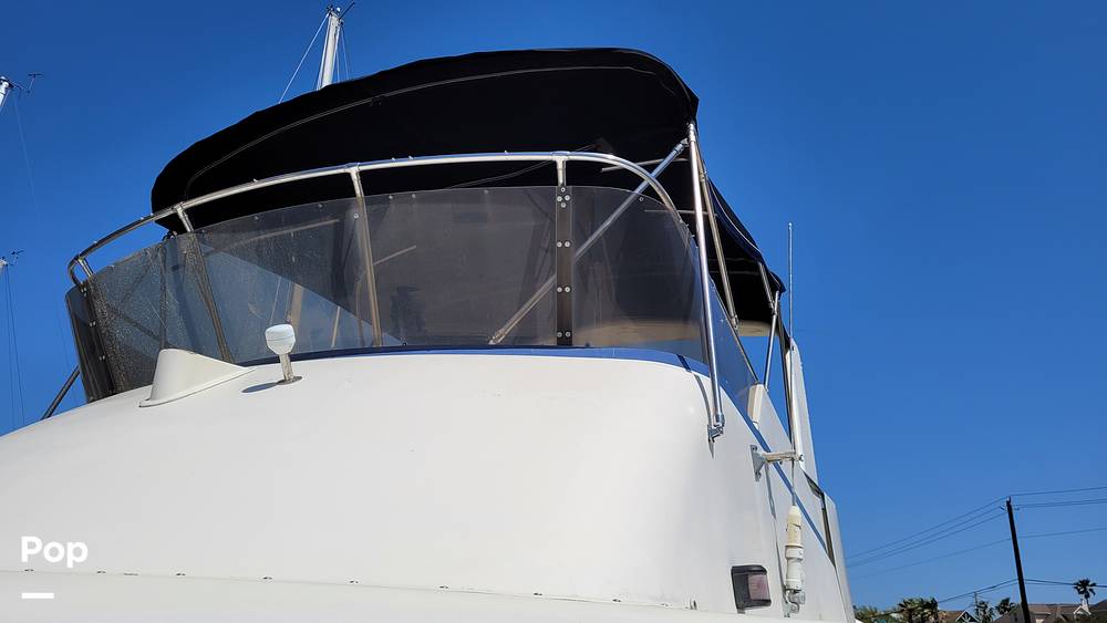 Slide: The Image of Hatteras 58 Fisherman 1979 - 10299200