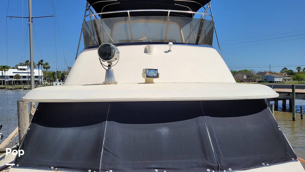 Slide: The Image of Hatteras 58 Fisherman 1979 - 10299211