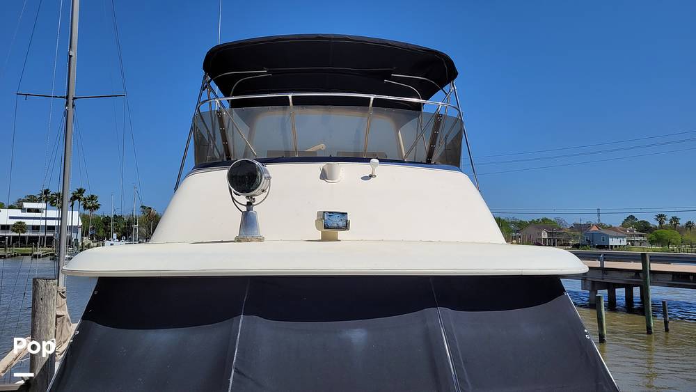 Slide: The Image of Hatteras 58 Fisherman 1979 - 10299213