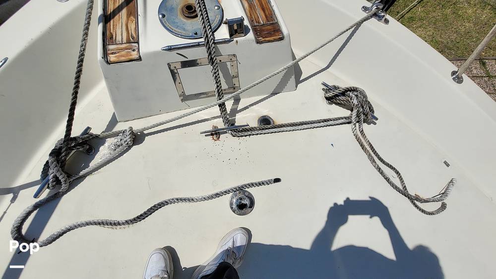Slide: The Image of Hatteras 58 Fisherman 1979 - 10299218