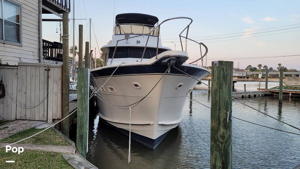 Slide: The Image of Hatteras 58 Fisherman 1979 - 10298946