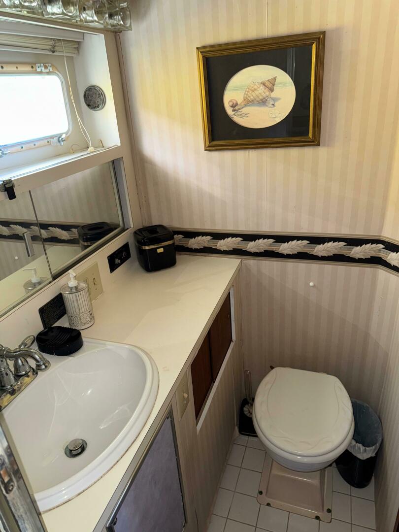 Slide: The Image of Hatteras 58MY 1980 - 5284870