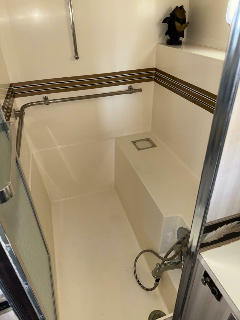 Slide: The Image of Hatteras 58MY 1980 - 5284872