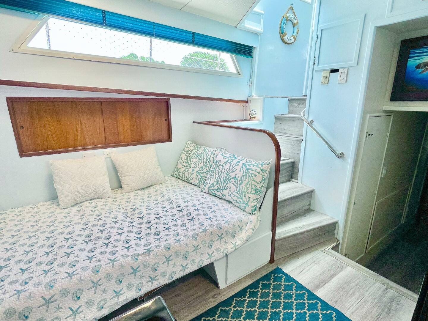 Slide: The Image of Hatteras 58 Yacht Fisherman 1975 - 4255118