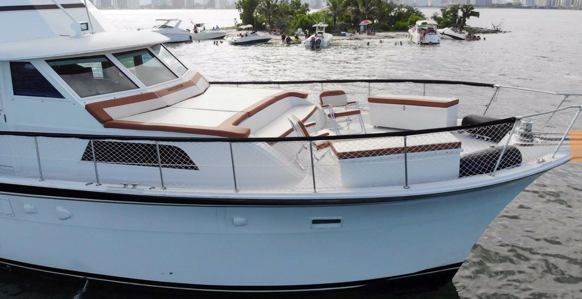 Slide: The Image of Hatteras 58 Yacht Fisherman 1975 - 4255135