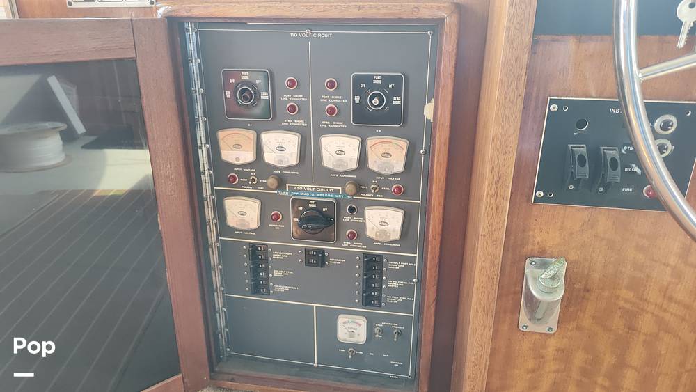 Slide: The Image of Hatteras 58 Yacht Fisherman 1978 - 15424087