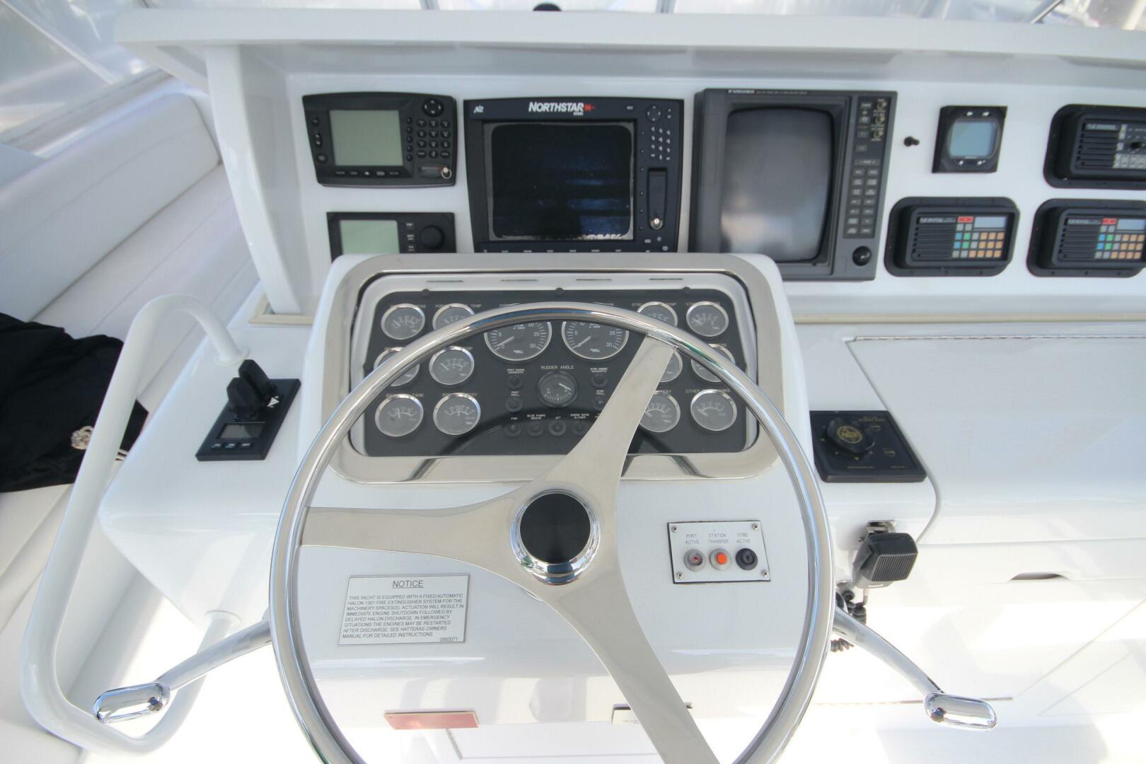 Slide: The Image of Hatteras 60 Convertible 2000 - 5422558