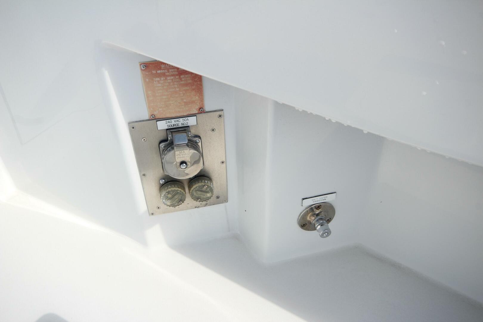 Slide: The Image of Hatteras 60 Convertible 2000 - 5422560