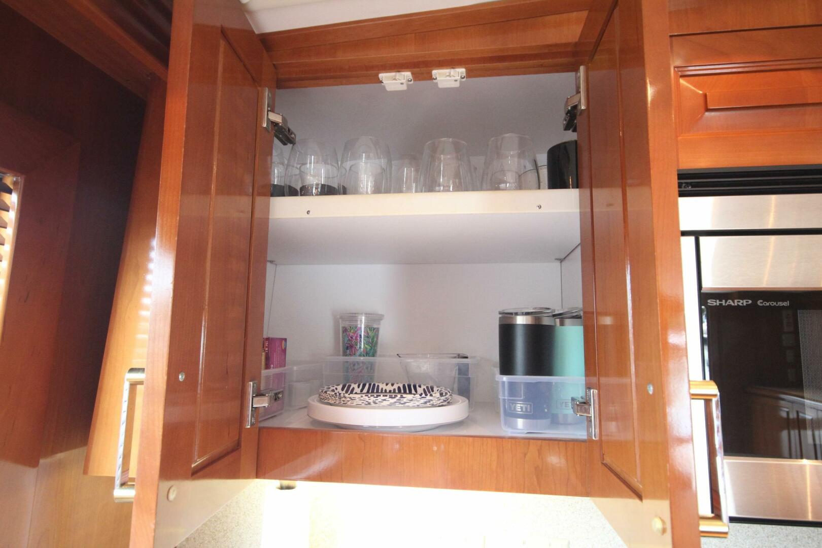 Slide: The Image of Hatteras 60 Convertible 2000 - 5422585