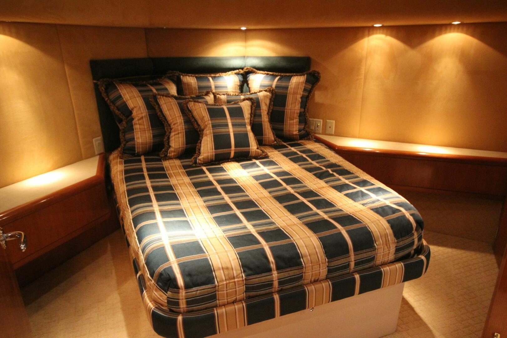 Slide: The Image of Hatteras 60 Convertible 2000 - 5422596