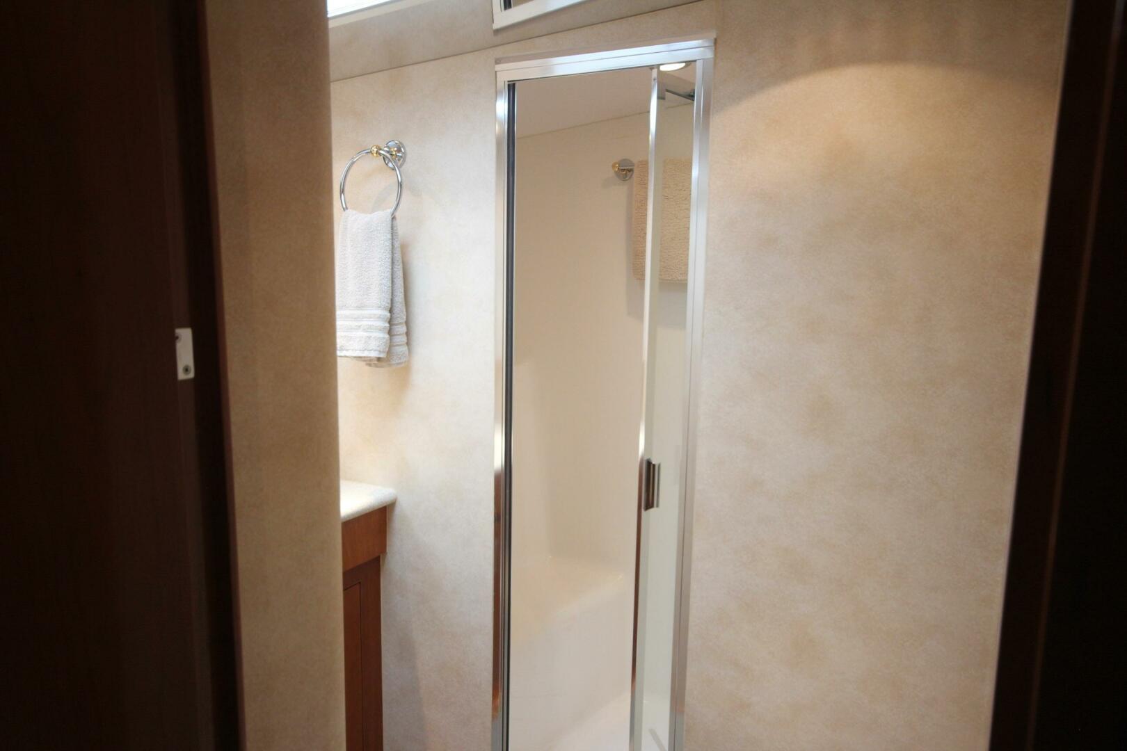 Slide: The Image of Hatteras 60 Convertible 2000 - 5422605