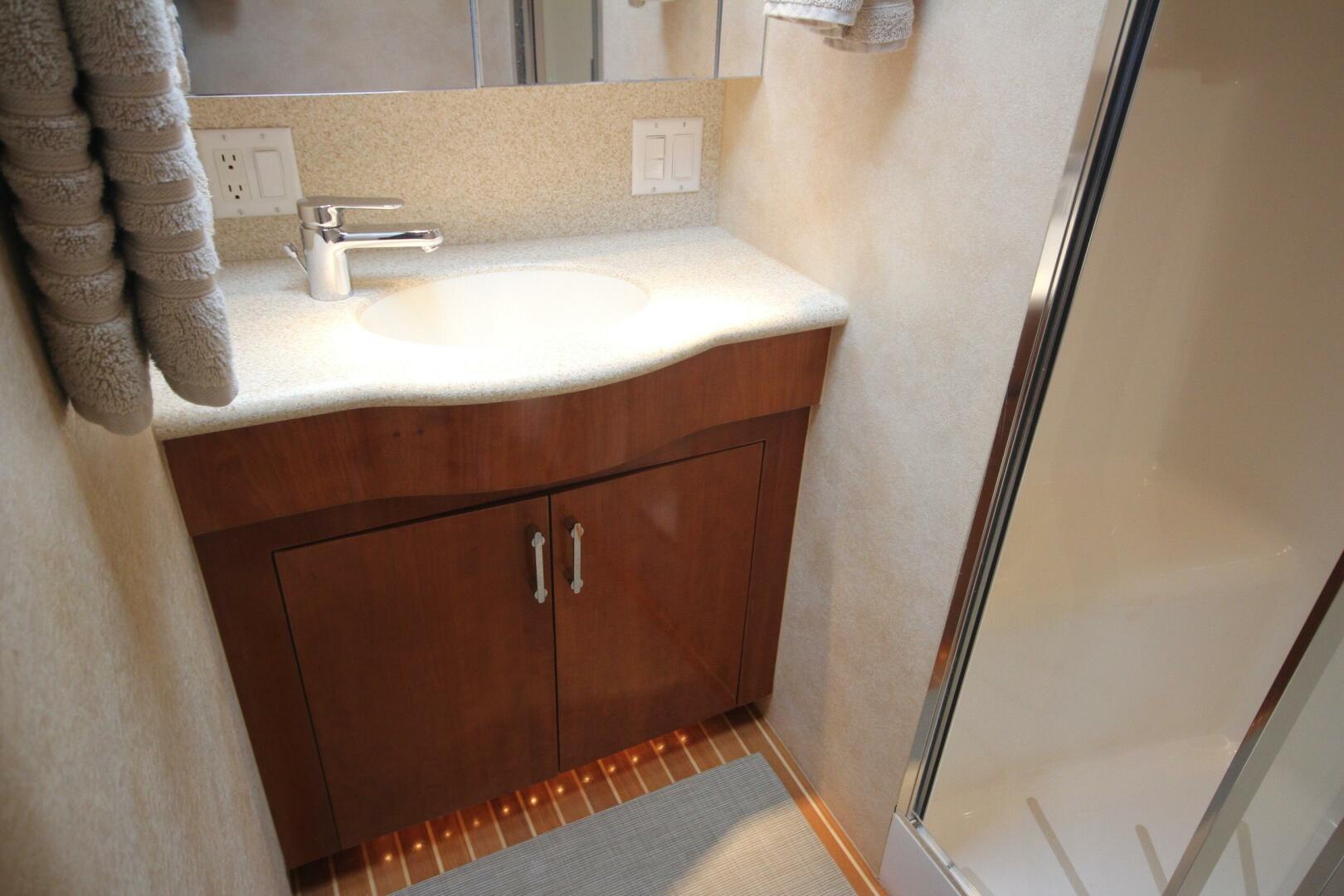 Slide: The Image of Hatteras 60 Convertible 2000 - 5422608